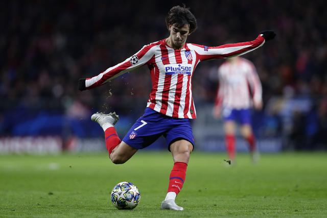 德身材略矮 德身材略矮